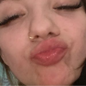 Meet your Posher, Raymion